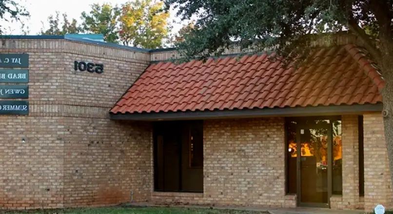  Lubbock Tara Lawson DDS, Brad Brooks DDS