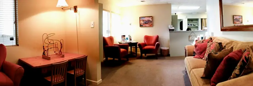 Goleta Jeffrey A. Stratford-Jones, DDS