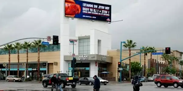  North Hollywood NoHo Smile Center