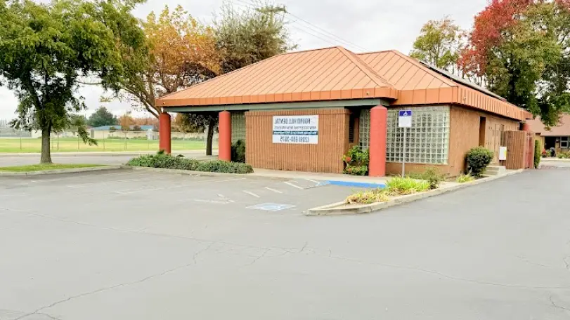 Tracy Round Hill Dental
