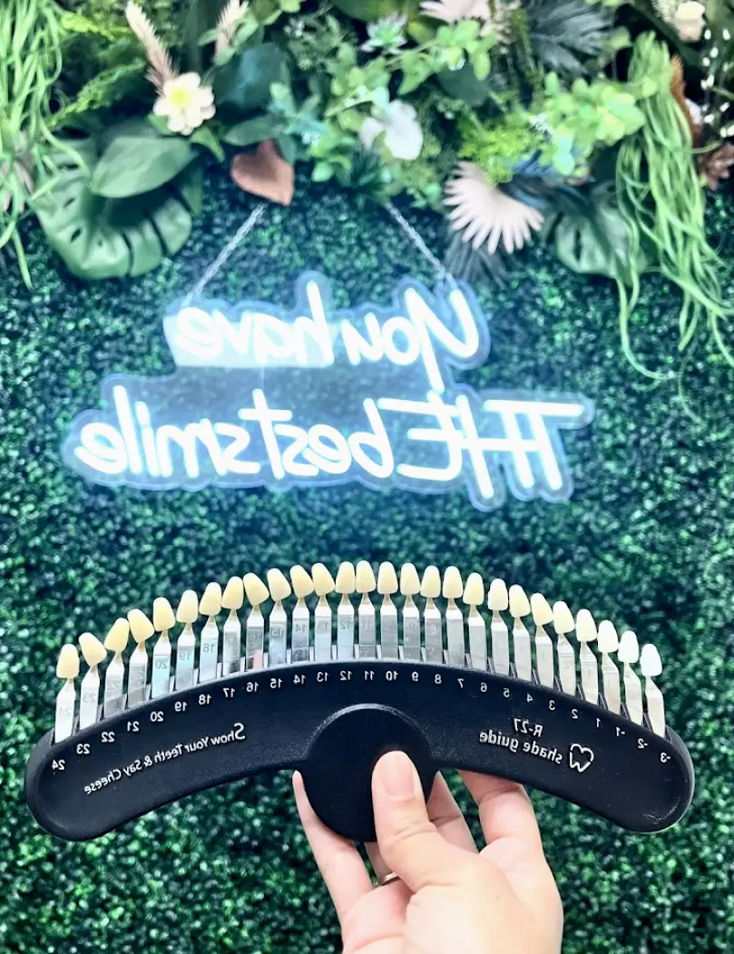 Wausau Smile Bright Teeth Whitening