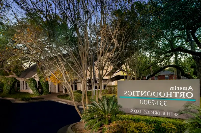  Austin Orthodontics: Seth R Briggs DDS