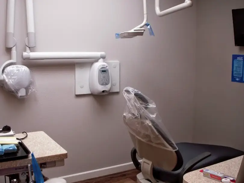 Hollister ProHealth Smiles: Dr. Wennifred Hsu DDS