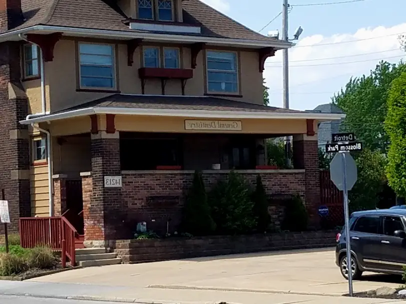 Lakewood Frank J Ross DDS INC