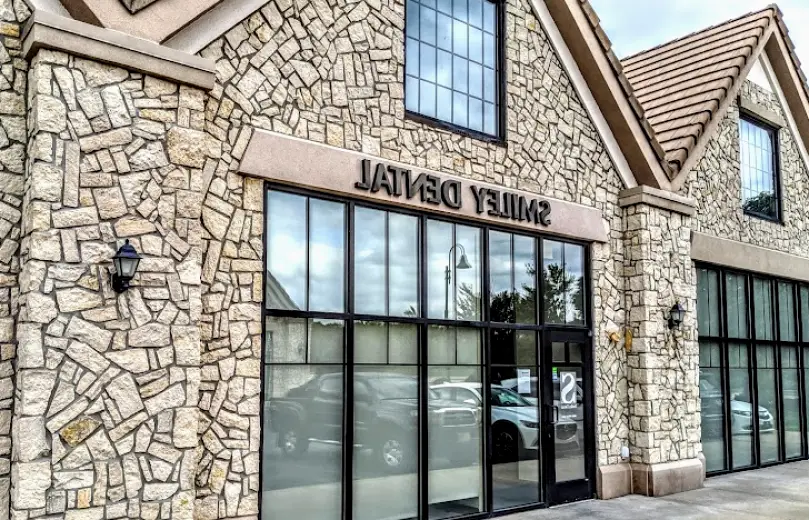 Leawood Smiley Dental