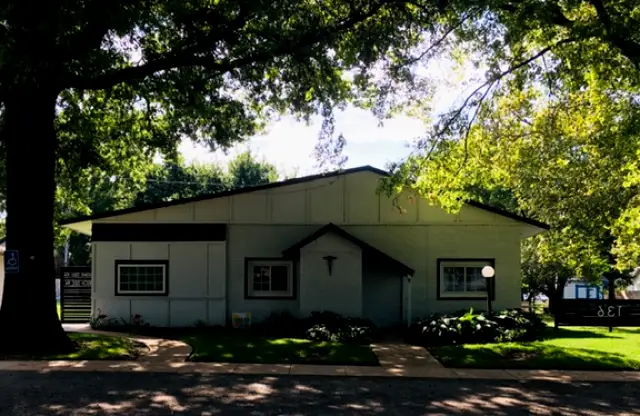  Charisse C. Frisch, DDS, PA Ronald Higgins, DDS Clearwater Family Dental