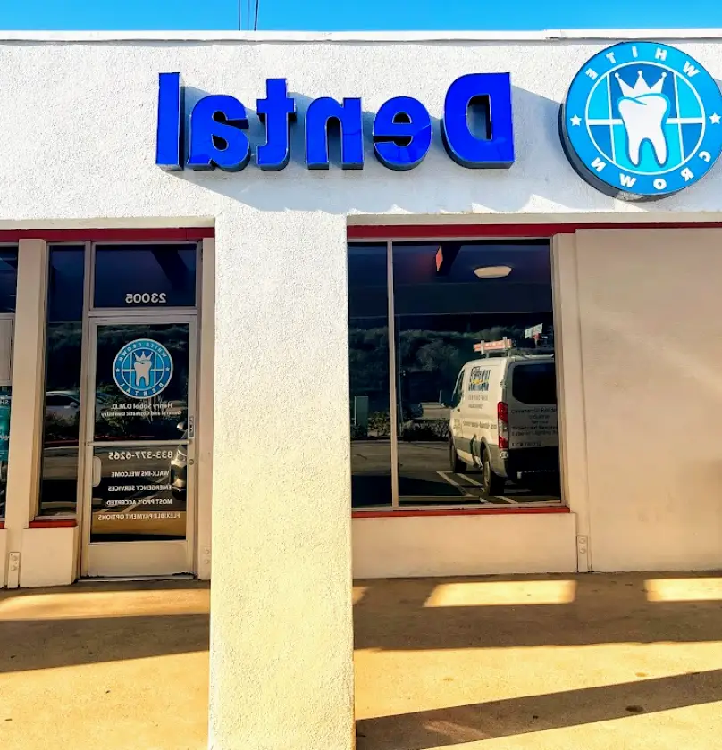 Santa Clarita White Crown Dental