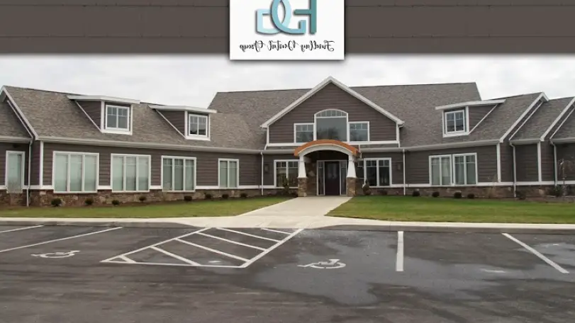 Findlay Dental Group: Kathryn Lewis, DDS