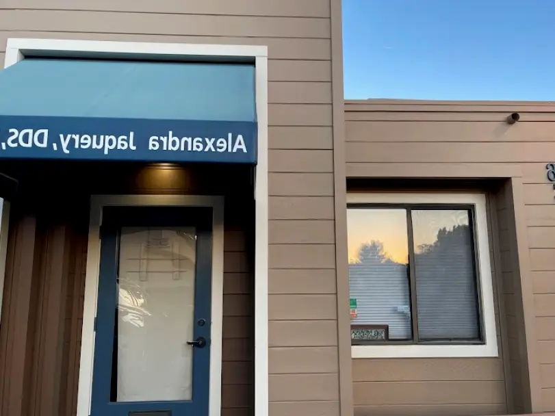 Watsonville Dentists: Alexandra Jaquery DDS, MS