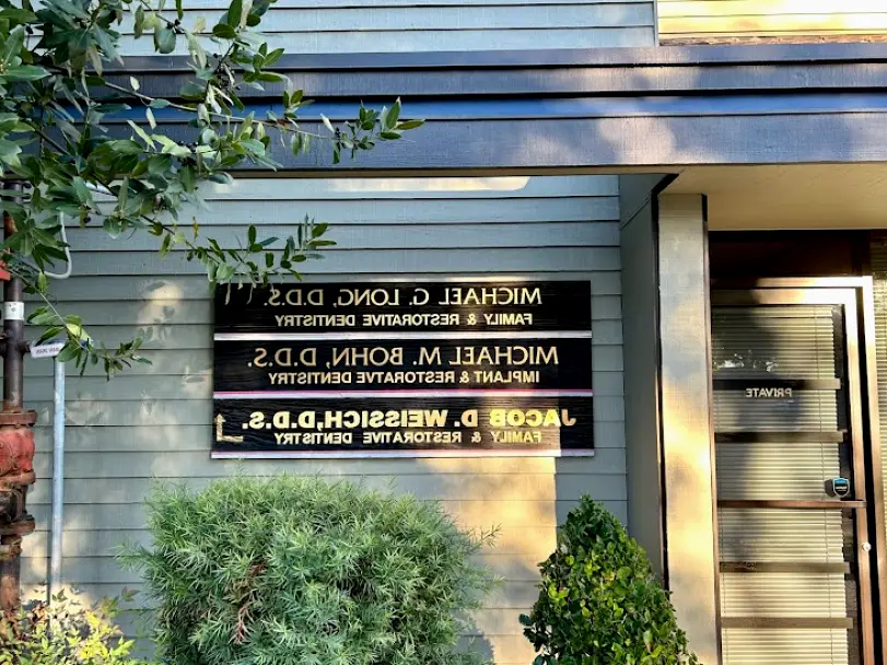 Fresno Michael M. Bohn, DDS