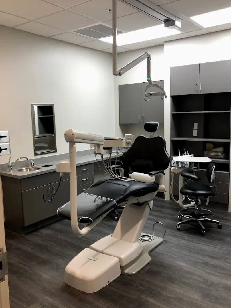 Renew Smiles Dental Implant Center – Delray Beach