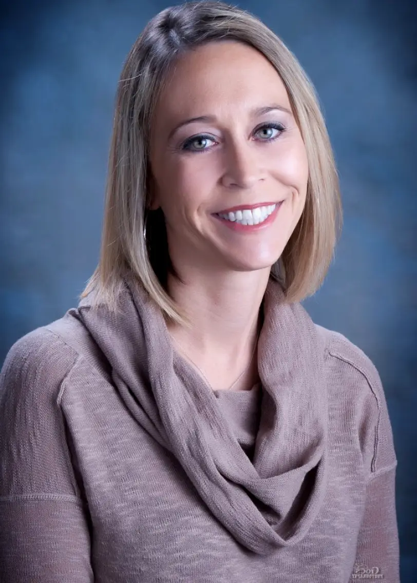 Le Mars Elizabeth Munch, DDS