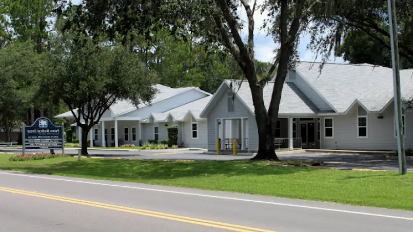  Palms Medical Group - Trenton
