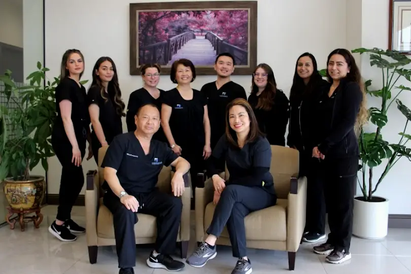  Lincoln Crossing Dental - Christopher Phen, DDS