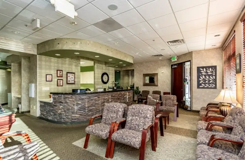  Roseville Dr. Peter W. Worth, DDS
