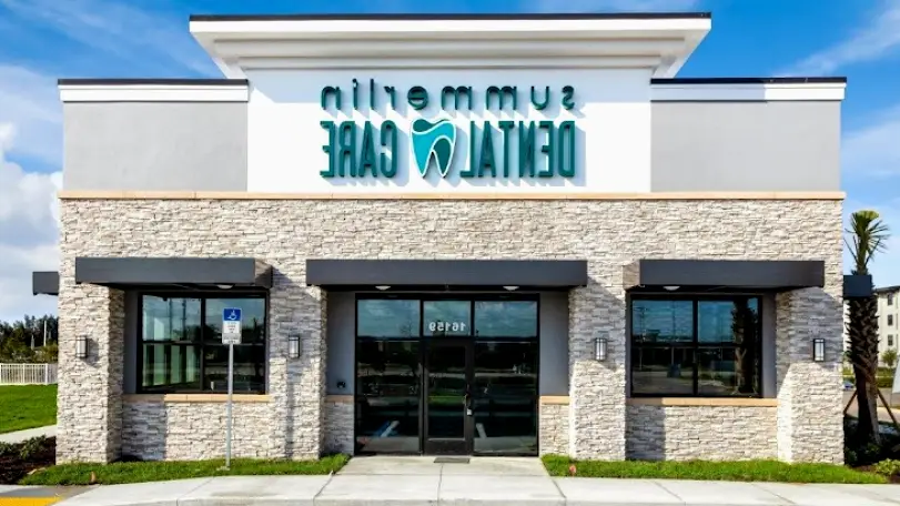  Fort Myers Summerlin Dental Care
