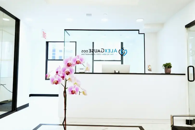  New York Aesthetic Dentistry of Manhattan