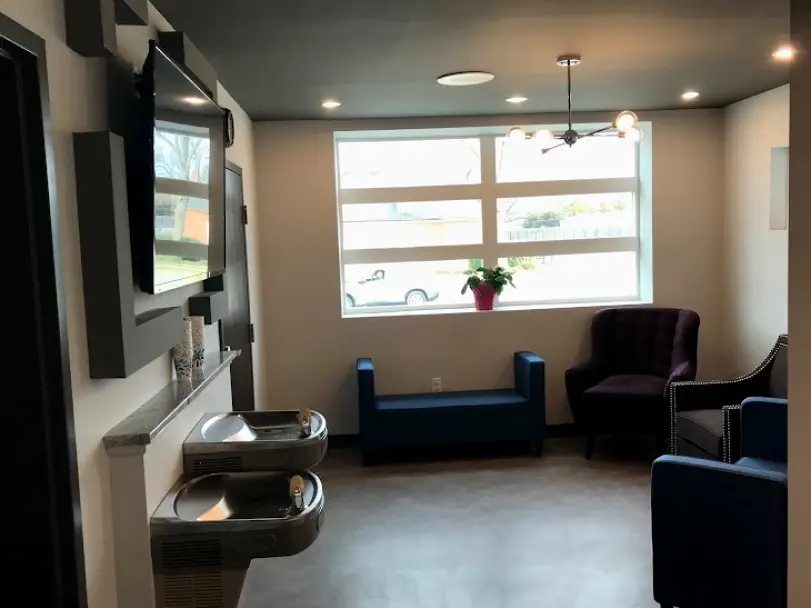 Richmond Dentists on Grove Avenue