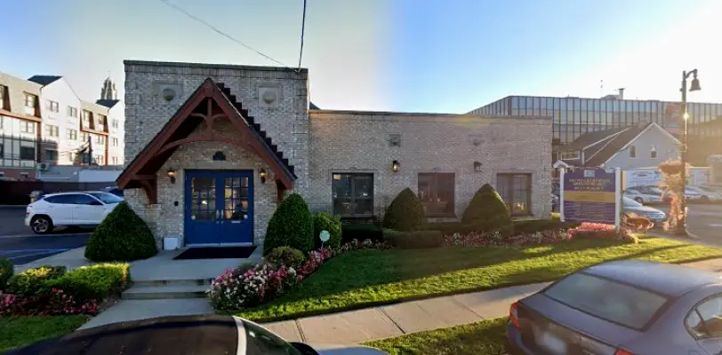 Rockville Centre Dr. Keith Hasday