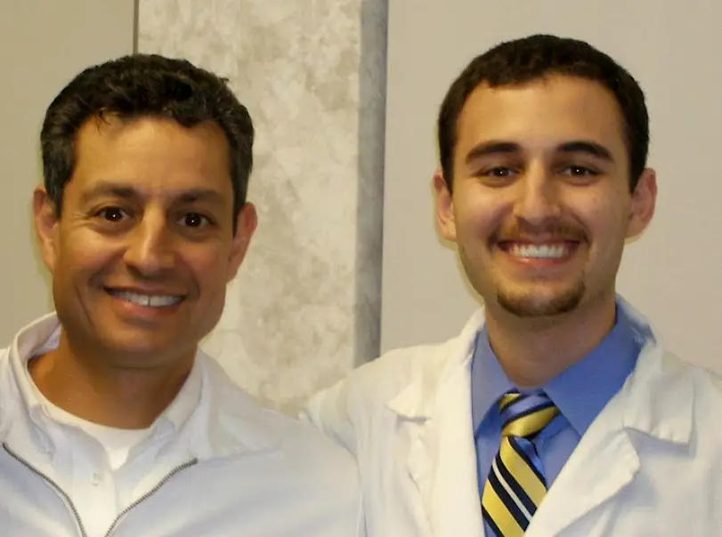Des Plaines Levy, Elliott DDS