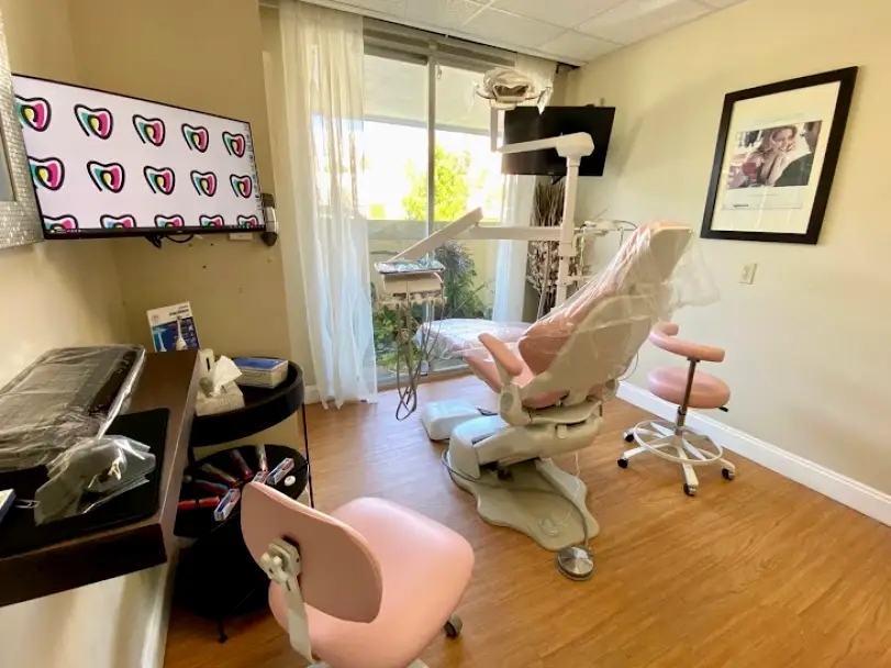 Pompano Beach Oceanside Gentle Dentistry, PLLC