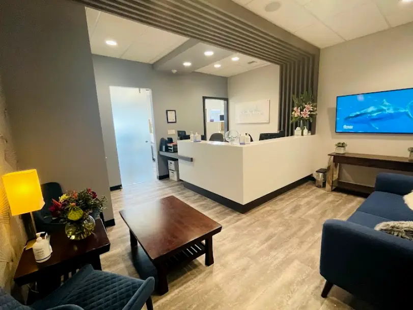 Bellevue Dentists: Max Saxena, DDS, MDS