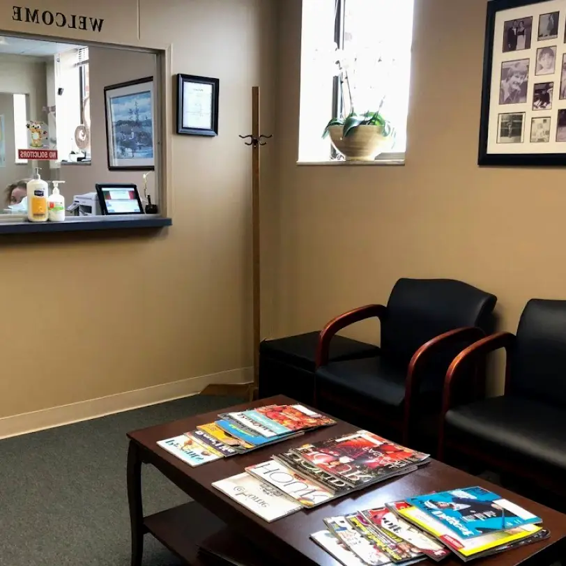  Bloomfield Hills Dr. Paul W. Skoglund, DDS