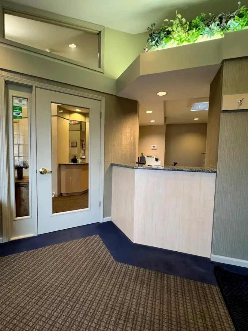  Frankfort Onik Family Dental