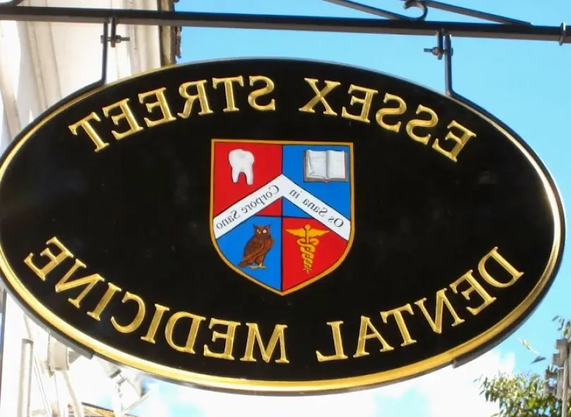  Salem Essex Street Dental Medicine