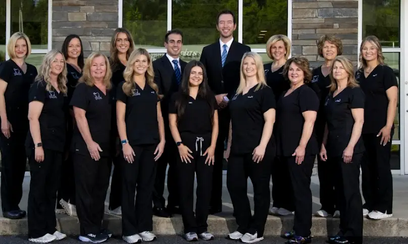 Florence Palmetto Smiles: Dr. Sang and Associates