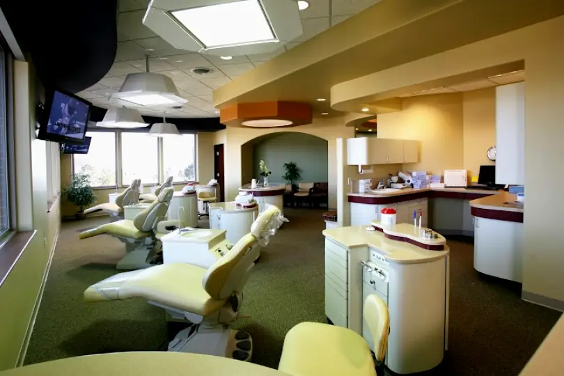 Monument Hamula Orthodontics