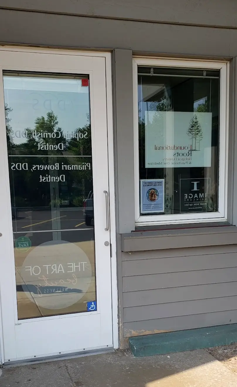 Dexter Foundational Roots - Piiamari Bowers DDS