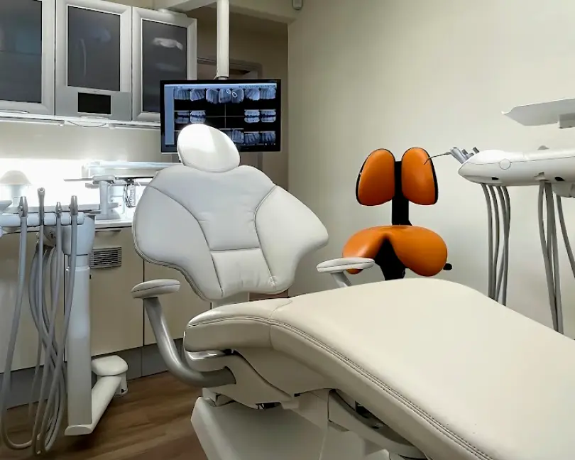 Mill Valley Vivian Broadway, DDS