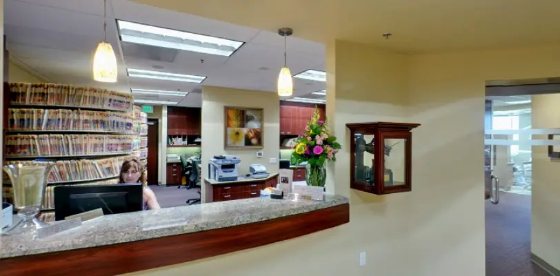 Corona Dr. Lisa R. Rentschler, DDS
