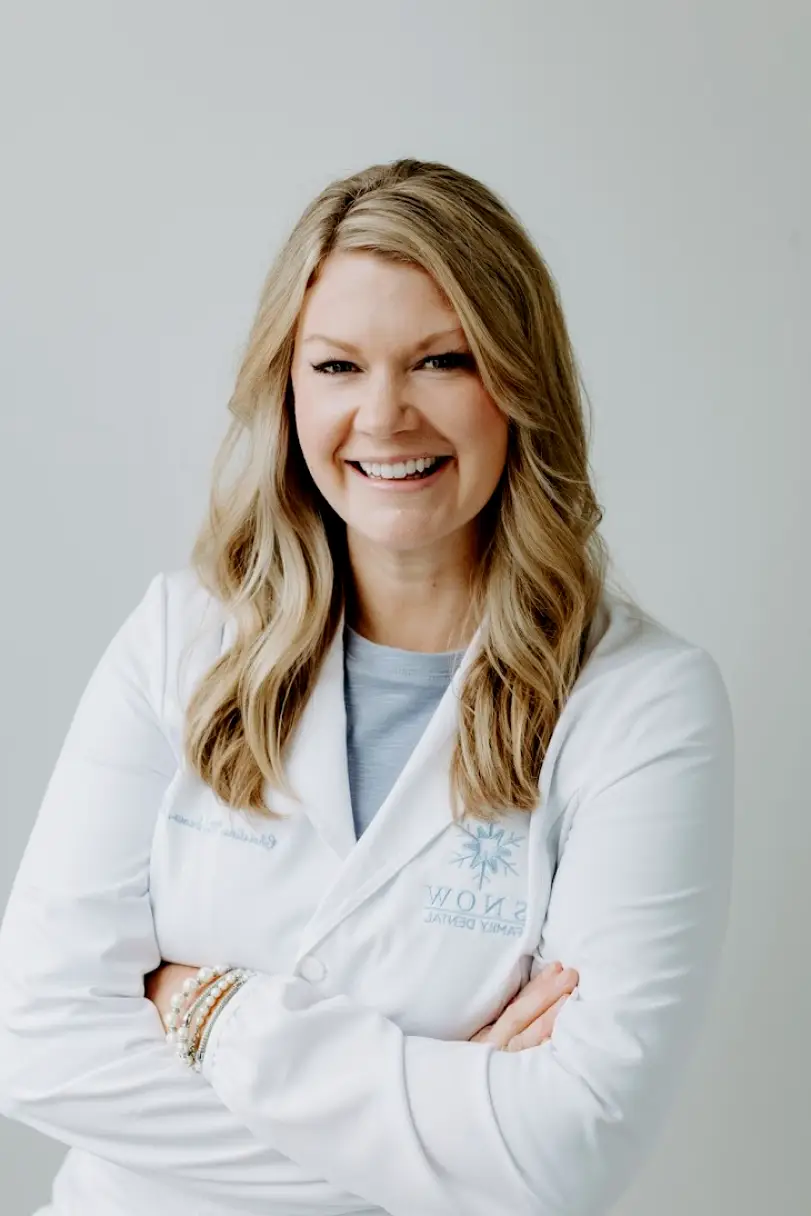  Frankfort Christine M. Snow, DDS
