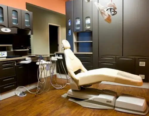 St Charles Greg McPherson, DDS