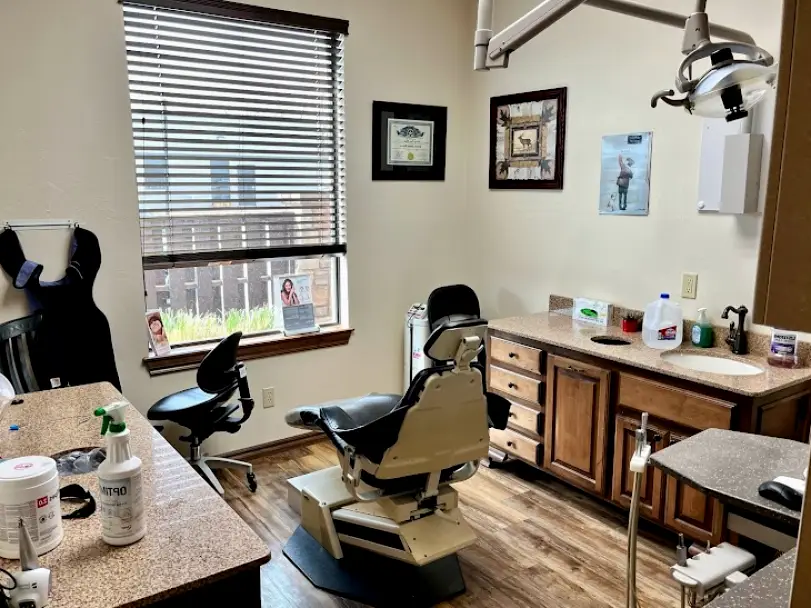 Mustang Cobb Family Dentistry