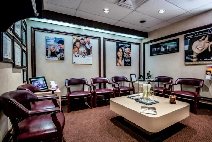 North York Fairview Mall Dental Centre