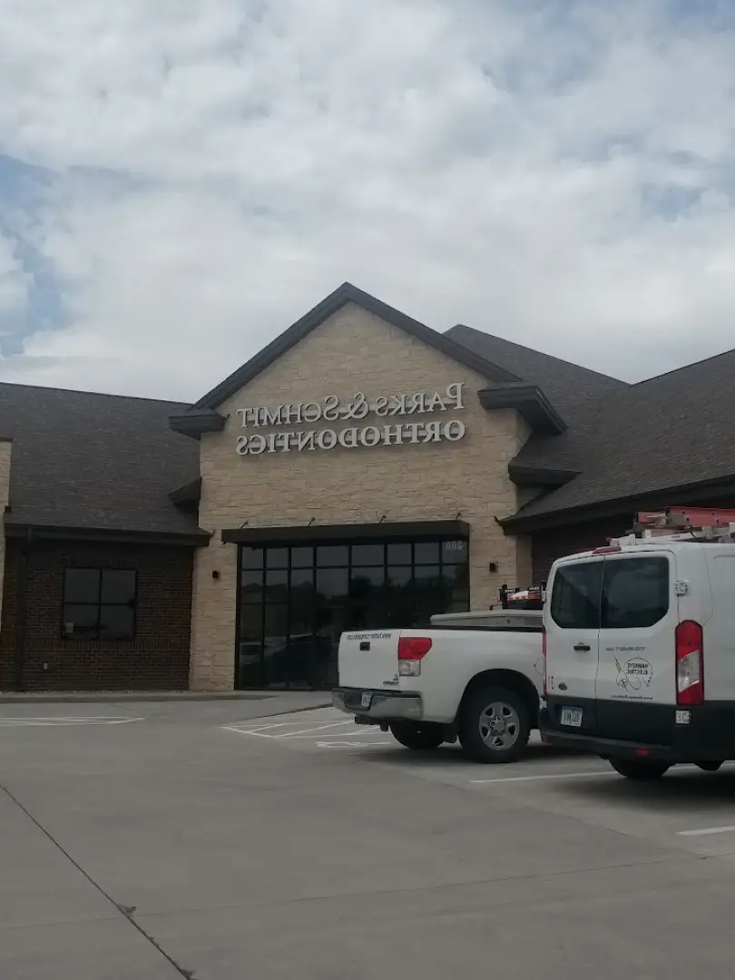  Marion Eastern Iowa Oral Surgery & Dental Implant Center