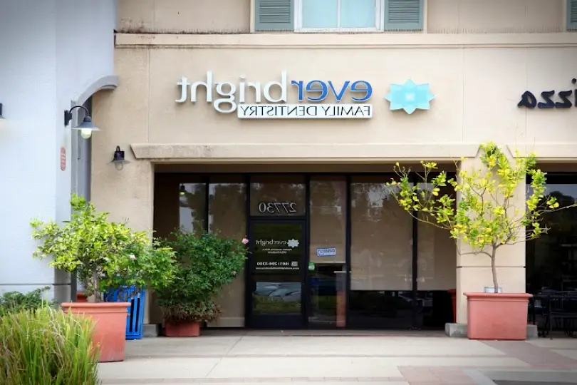 Valencia Everbright Family Dentistry