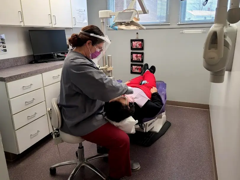 Peabody MZL DENTAL: Mclay John M DDS