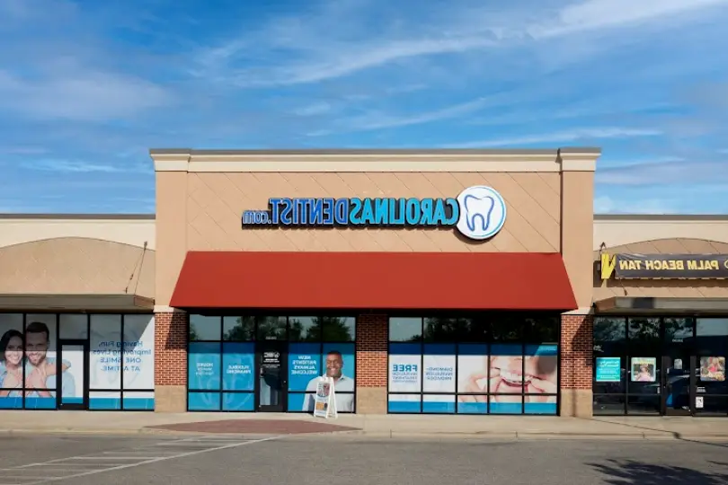 Raeford CarolinasDentist