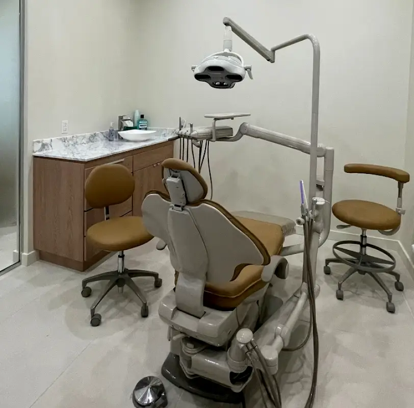  Las Vegas Bleu Dental
