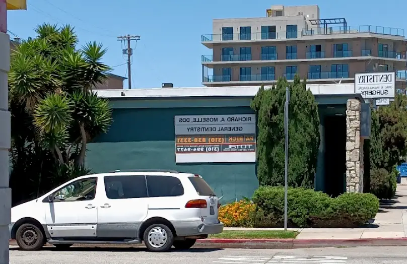 Culver City Moselle Richard A DDS