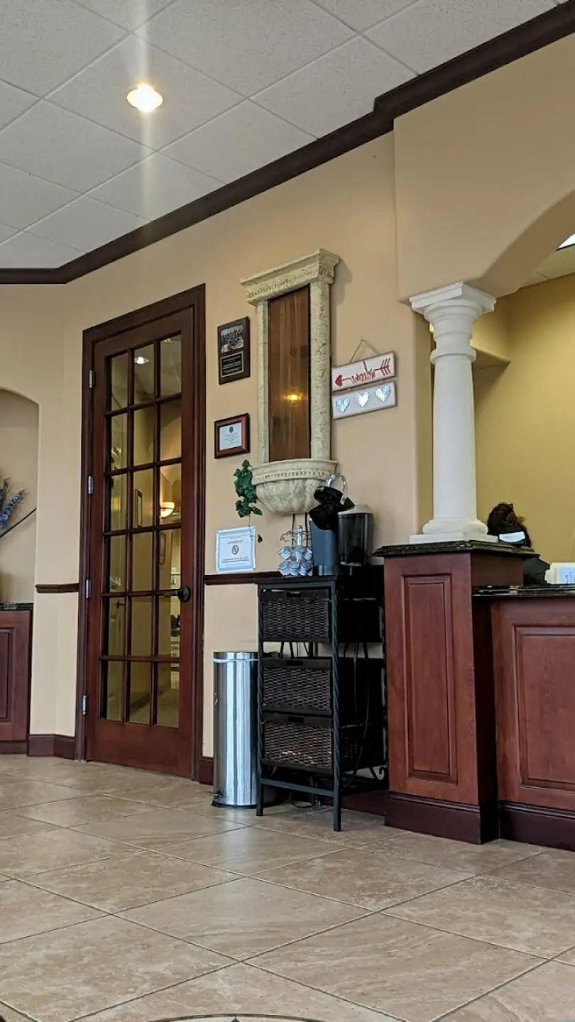  League City Family Dentistry: Loggins Erin E DDS
