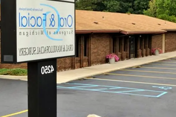 Pontiac Oral and Facial Surgeons of Michigan