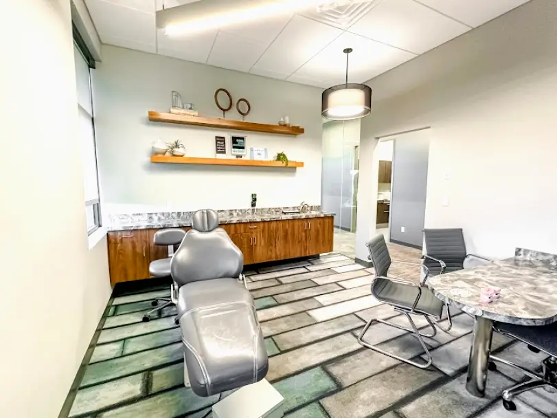  Lakeville Cosmopolitan Orthodontics