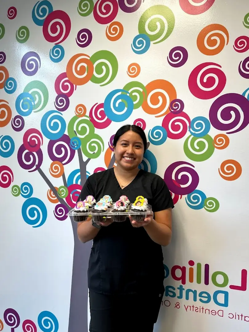 Lollipop Dental - Cerritos