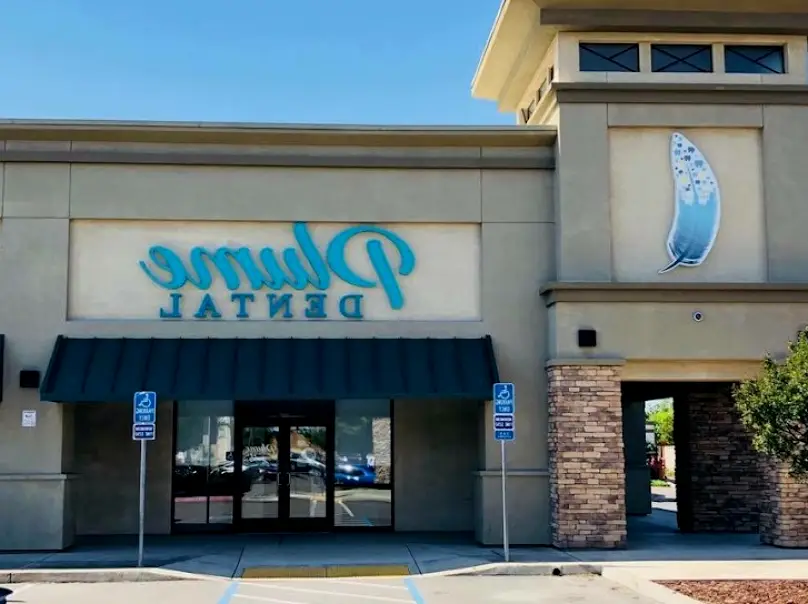 Lathrop Plume Dental Implant studio