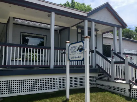 New Buffalo Harbor Country Dental: Hillary V. Knight, DDS